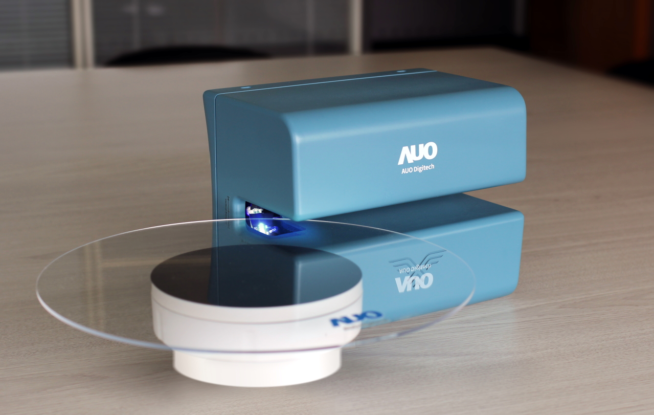 達擎寬視角3D醫療顯示器，協助醫護團隊成員於手術進行時，皆能看到一致性的3D影像，提高溝通效率，使手術更精準、快速完成達擎寬視角3D醫療顯示器，協助醫護團隊成員於手術進行時，皆能看到一致性的3D影像，提高溝通效率，使手術更精準、快速完成