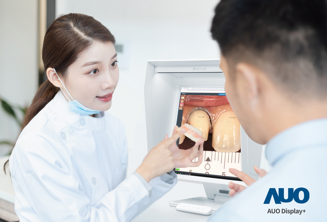 達擎積極投入牙科領域，瞄準牙技所數位轉型趨勢，與成軍滿周年的子公司原色口腔數位，展現智慧牙技整合方案的落地成果，加速推動牙科與假牙製作流程數位化